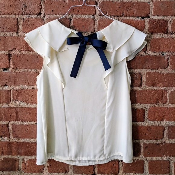 Classy blouse from Tokyo - Picture 2 of 3